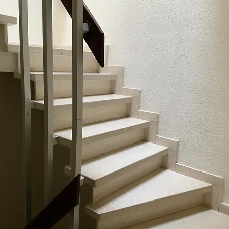 Sunny Terrace Apartman *